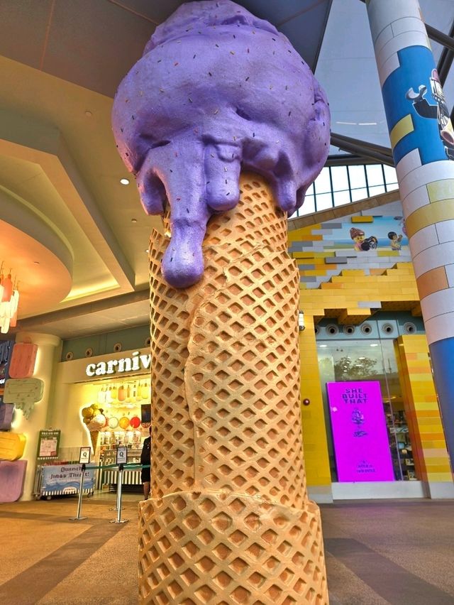 Giant Scoops, Giant Smiles at Resorts World Sentosa