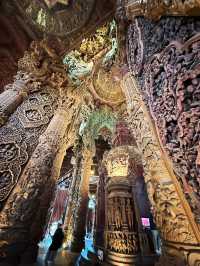 A temple that built without any metal or piles 🛕