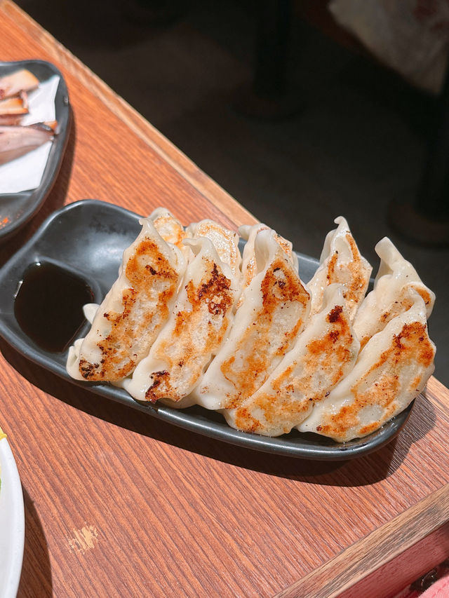 灣仔人氣正宗拉麵店