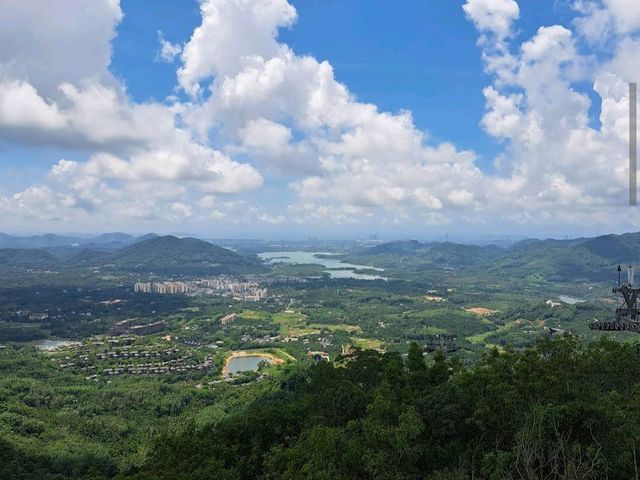 Yanoda Rainforest Cultural Tourism Zone (Hainan)
