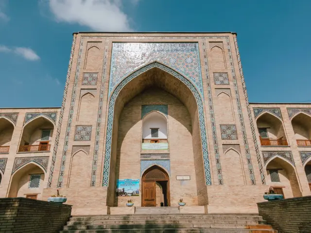 รีเจสตานห์ (Registan), ซามาร์คันด์