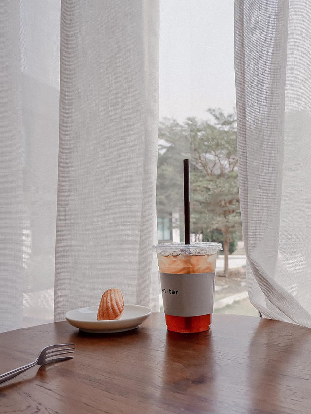 Kar•Pen•Ter cafe&bake คาเฟ่ลำปาง