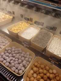 今天吃撐了！火鍋界天花板:SRF和牛+哈根達斯任性吃