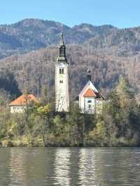Bled: A Fairytale Escape to Slovenia’s Magical Lakeside ✨🌊
