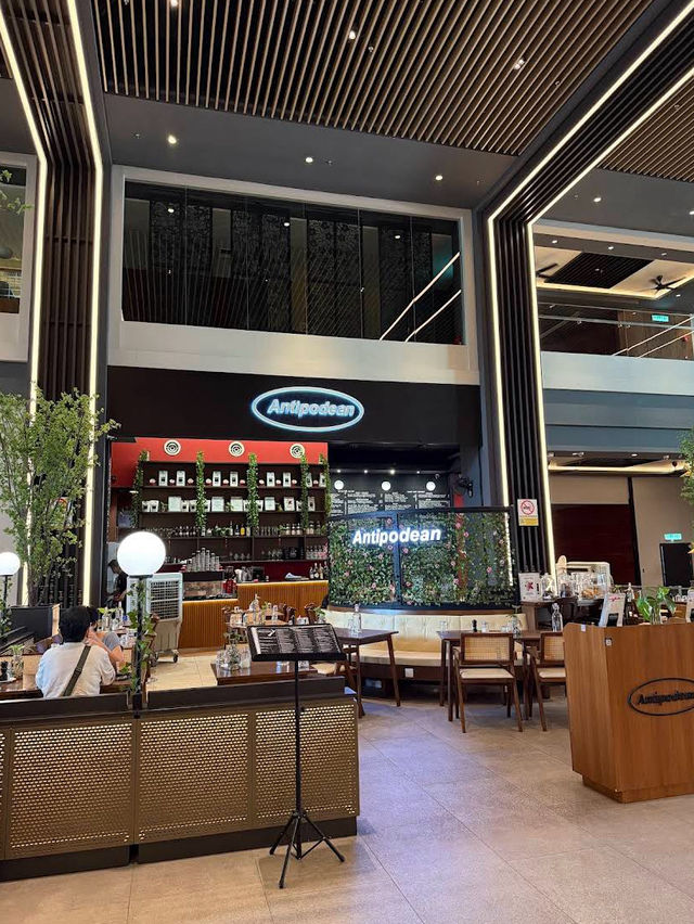 Kiwi Cafe Culture with Global Reach at Antipodean