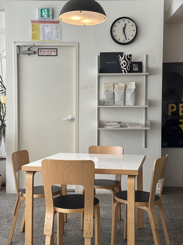 전주 감성카페는 필수 🎞️