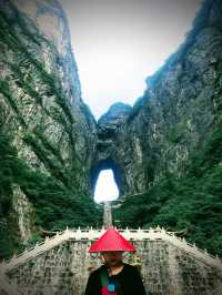 Tianmen Mountain: What Makes Tourists' Hearts Stop Right on the World's Longest Cable Car?