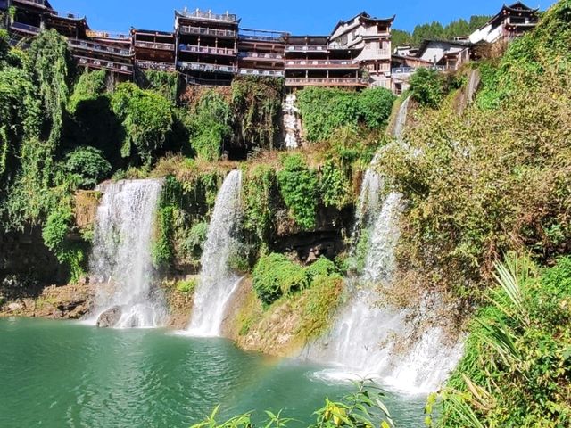 芙蓉鎮:淡粧艶沫兩相宜! 芙蓉鎮:淡粧艶沫兩相宜!