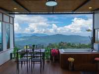 บนดอยม่อนเงาะ