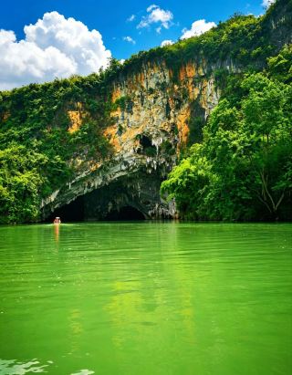 ✨ Bainiao Cave | A Natural Window to the Sky