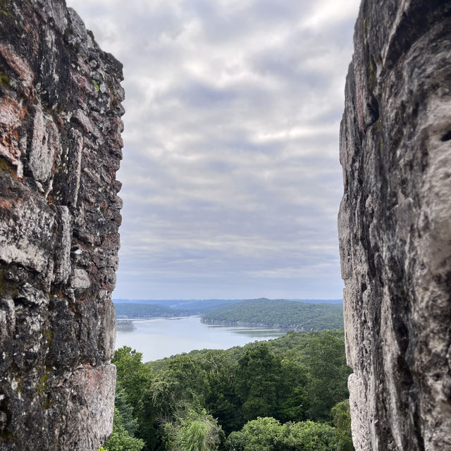 A memorable Mayan civilization and jungle experience at Tikal @ Guatemala 