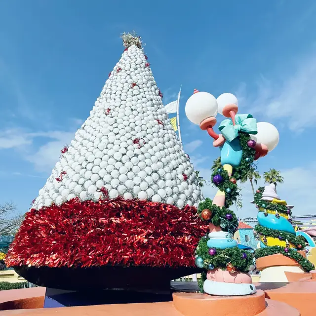 格林奇魔幻聖誕節 Seuss Landing：異想天開的節日體驗 