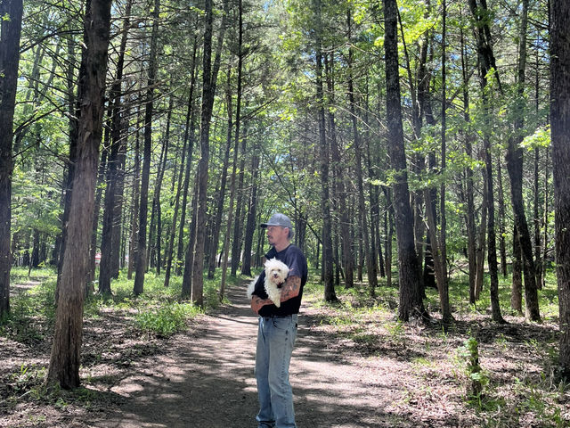Trail and Camping at Devils Den Ar, USA