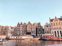 Canals and Culture in Amsterdam