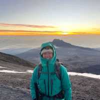 Kilimanjaro hiking Lemosho route 8 days.