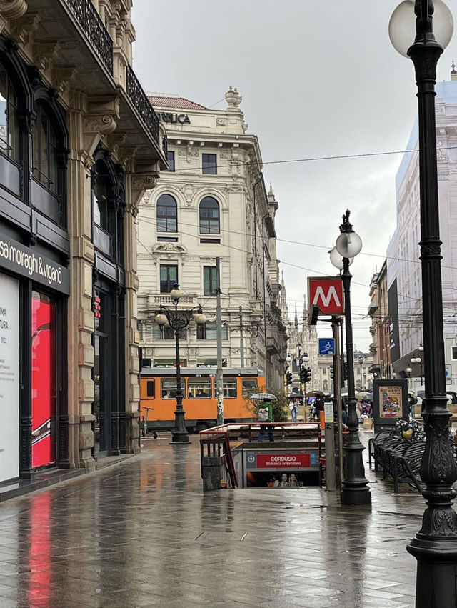 Milan is the shopping capital 🛍️