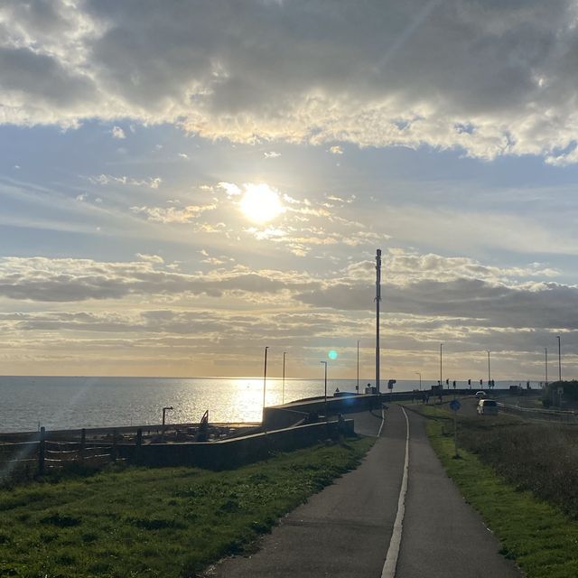 Golden Hour: Falling with Brighton’s Sunset
