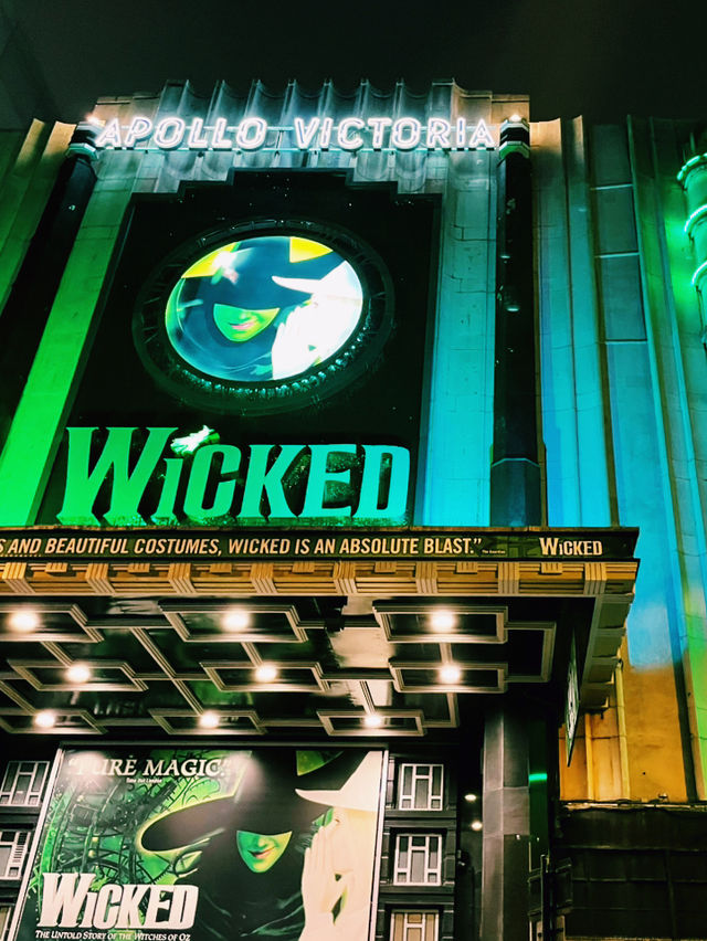 A Magical Night at London’s West End: Tips for the Ultimate Theatre Experience