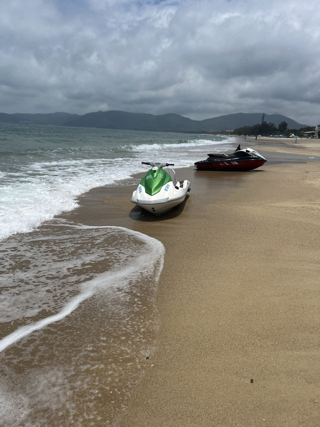 Sanya. Yalong Bay