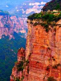 ⛰️ Taihang Mountain – The Majestic Backbone of North China