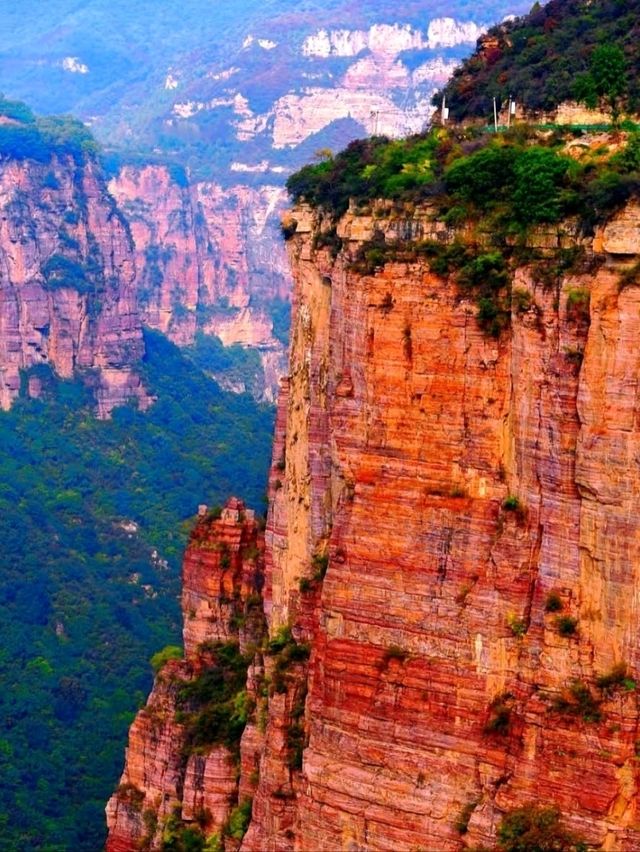 ⛰️ Taihang Mountain – The Majestic Backbone of North China