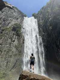 The most beautiful waterfall you’ll see in Zhejiang !!