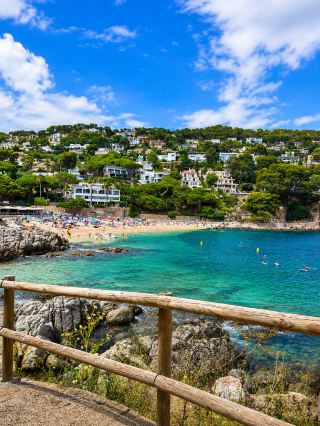 🇪🇸 Blanes: The Perfect Day Trip from Barcelona 🌊☀️