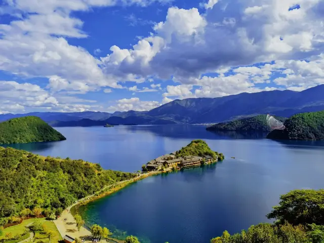 Lijiang Lugu Lake | The 'Mother Lake' of the Mosuo people