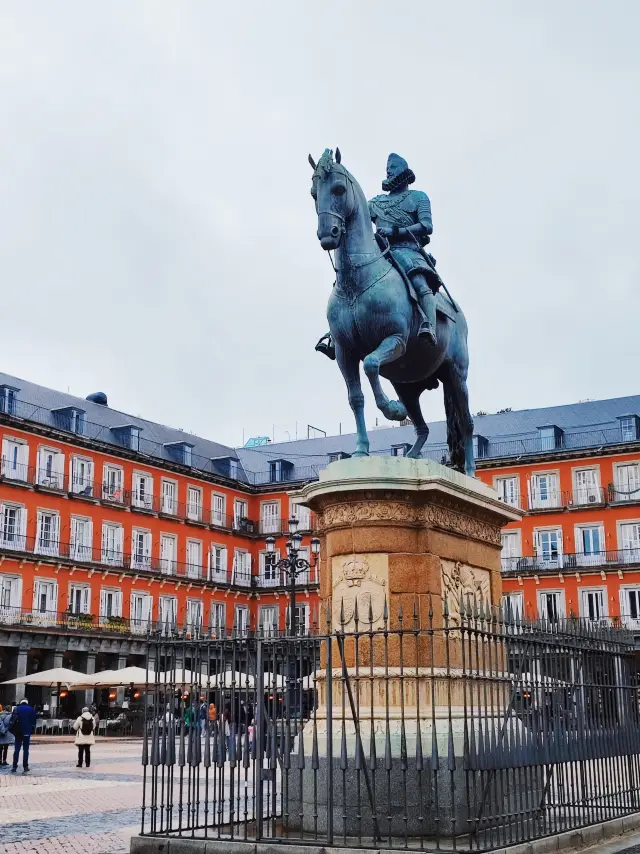 Madrid Citywalk｜Mayor Square