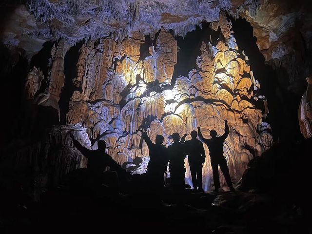 穿越貴州平塘天硐，感受神秘洞穴探險