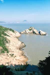 姊妹們太漂亮了冬日海岸線徒步水桶岙小環線｜浙版“麥理浩