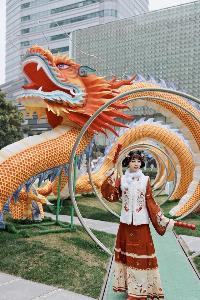 龍年春節假期來長寧來福士太有年味啦