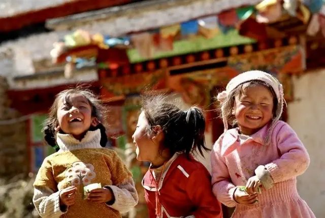 2011年3月、甲居藏寨の家族