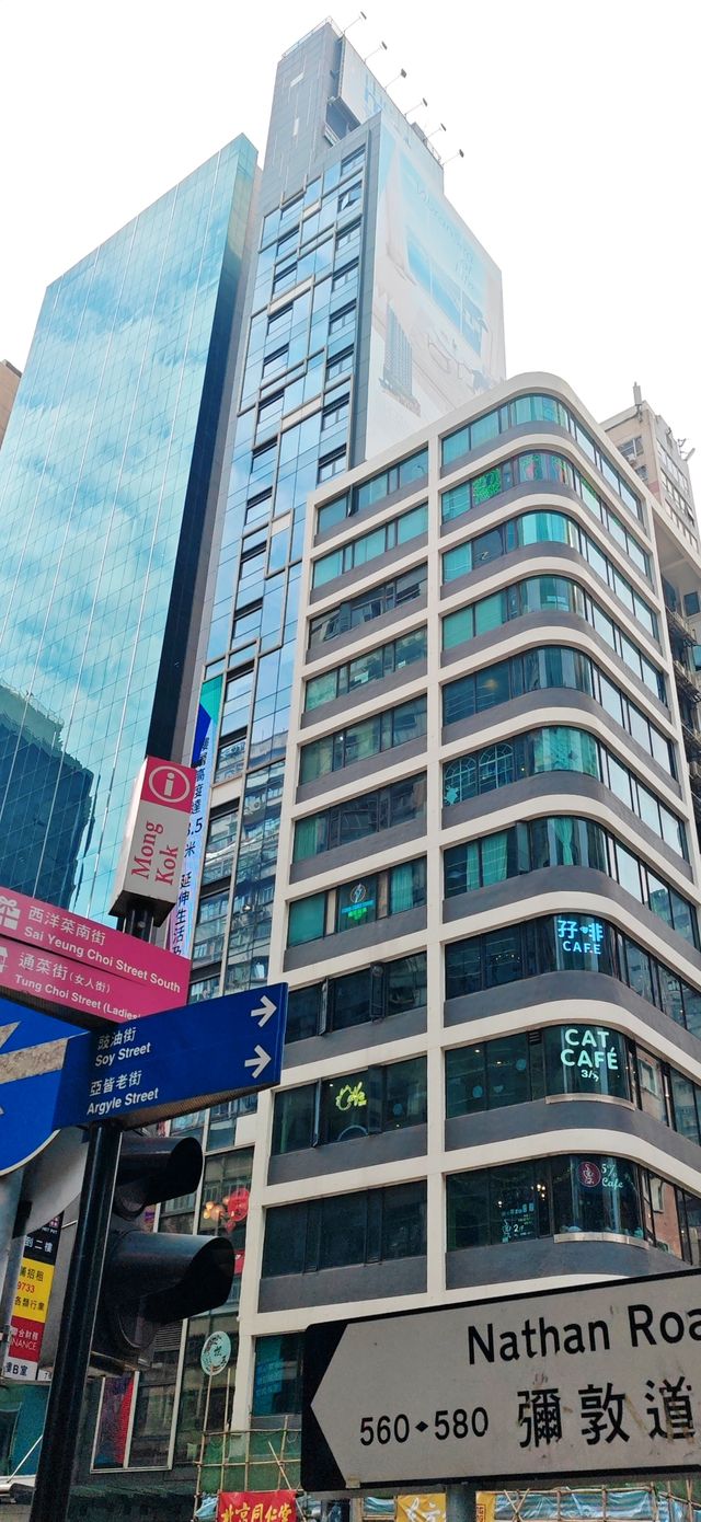 【暴走香港】在旺角：街面繁華如惜，逛吃逛吃不只是美食
