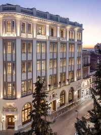 🌟 Athens Escapes: Top Hotel Havens 🛏️✨