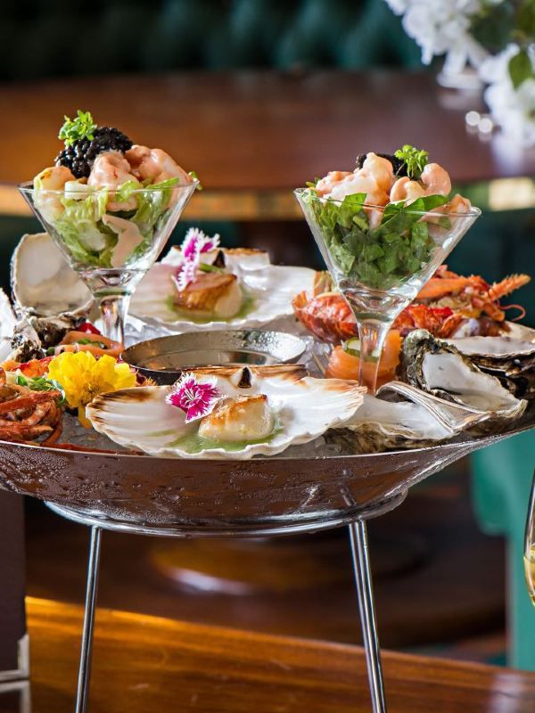 🍀 Killarney's Cozy Corners: Top Hotel Picks 🏨