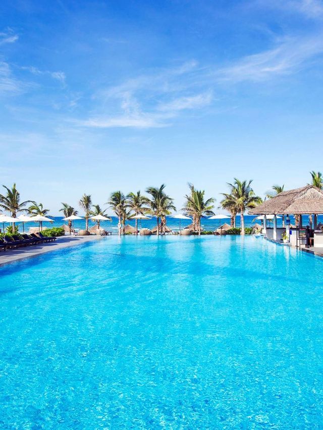 🌴 Da Nang Delights: Melia Beach Resort Splendor 🌞