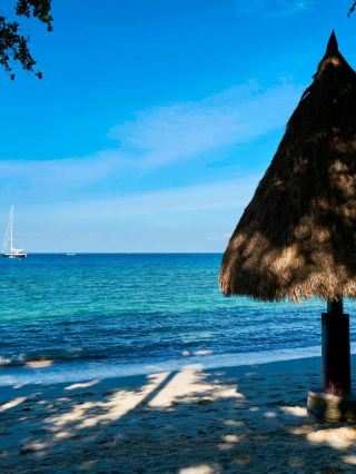 🌴 Lombok's Luxe Life: Sheraton Senggigi Beach Bliss 🏖️