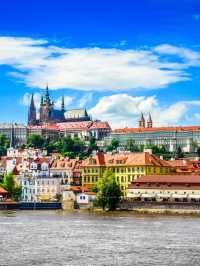 🏰 Enchanting Prague: Discover Its Timeless Charms 🌟