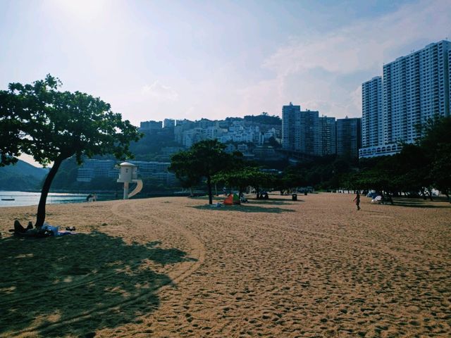 Repulse Bay: Magnificent Tranquility in Bustling World