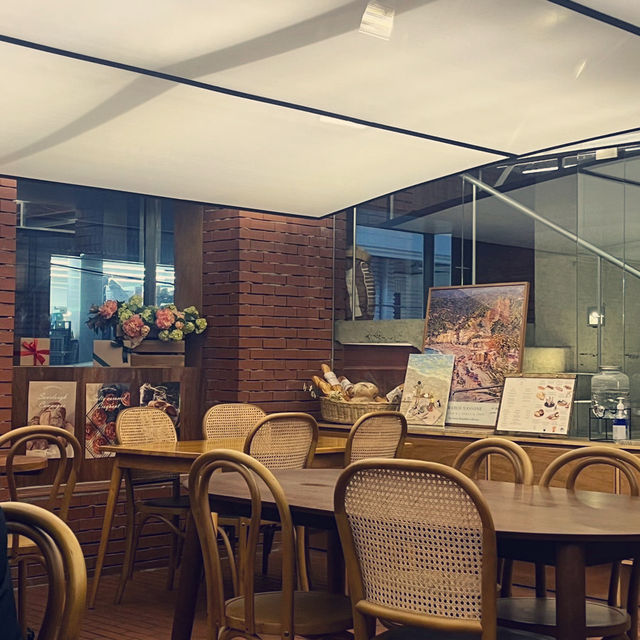 용산 한남동 유럽 감성 베이커리 카페 🥖☕️