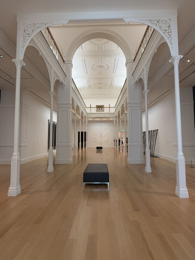 Auckland Art Gallery, Top Free Thing To do In Auckland! 🖼️ 🎨 