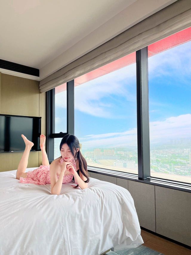 武漢櫻花季｜入住雲端高空ins風私湯酒店