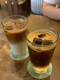 新加坡必藏！丹戎巴葛的治愈系咖啡館☕️