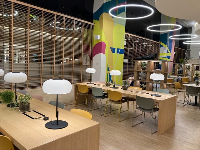 巴塞羅那酒店推薦|INNSiDE Apolo   酒店：INNSiDE by Meliá Bar