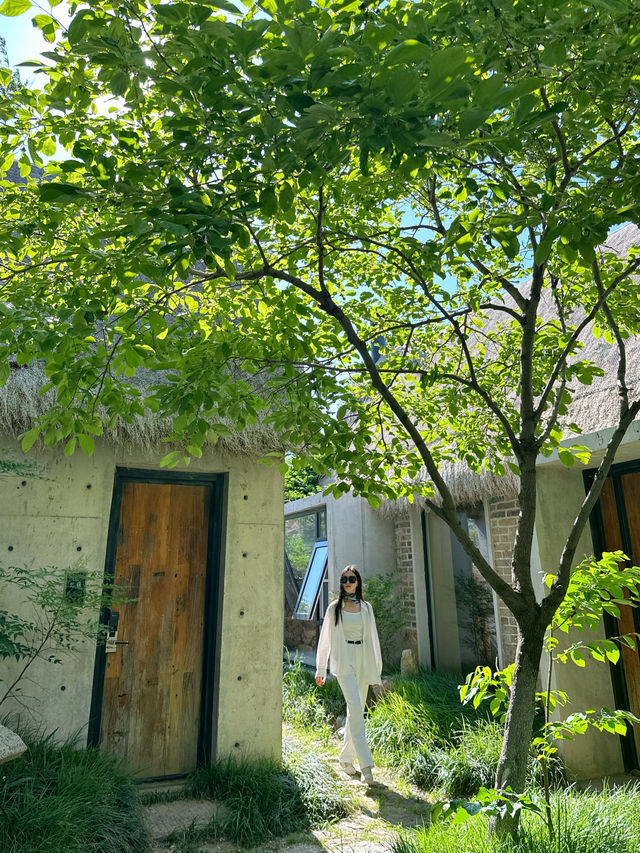 喺威海！住進童話世界嘅海草屋！