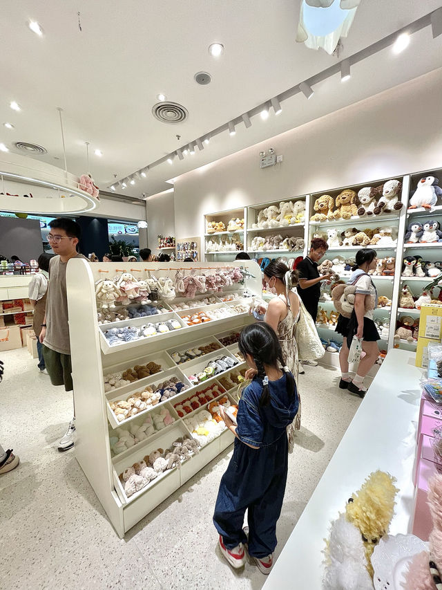 海口新開嘅！！毛公仔合集店，真係好好行