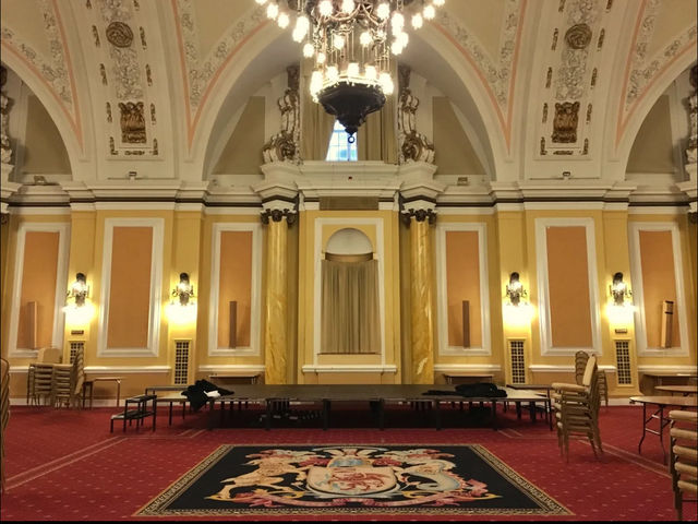 Cardiff city hall