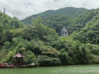 避暑勝地筆架山瀑布