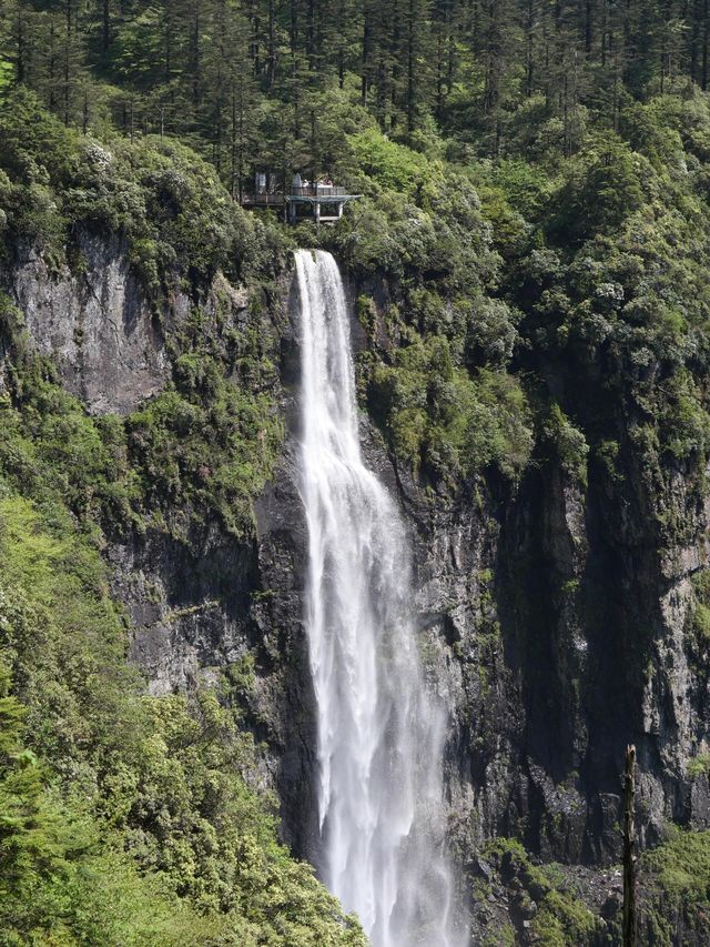 瓦屋山